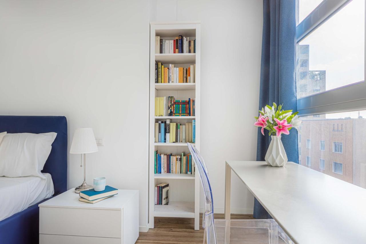 Luxnest I Porta Nuova Milan - Via Pirelli Appartement Buitenkant foto