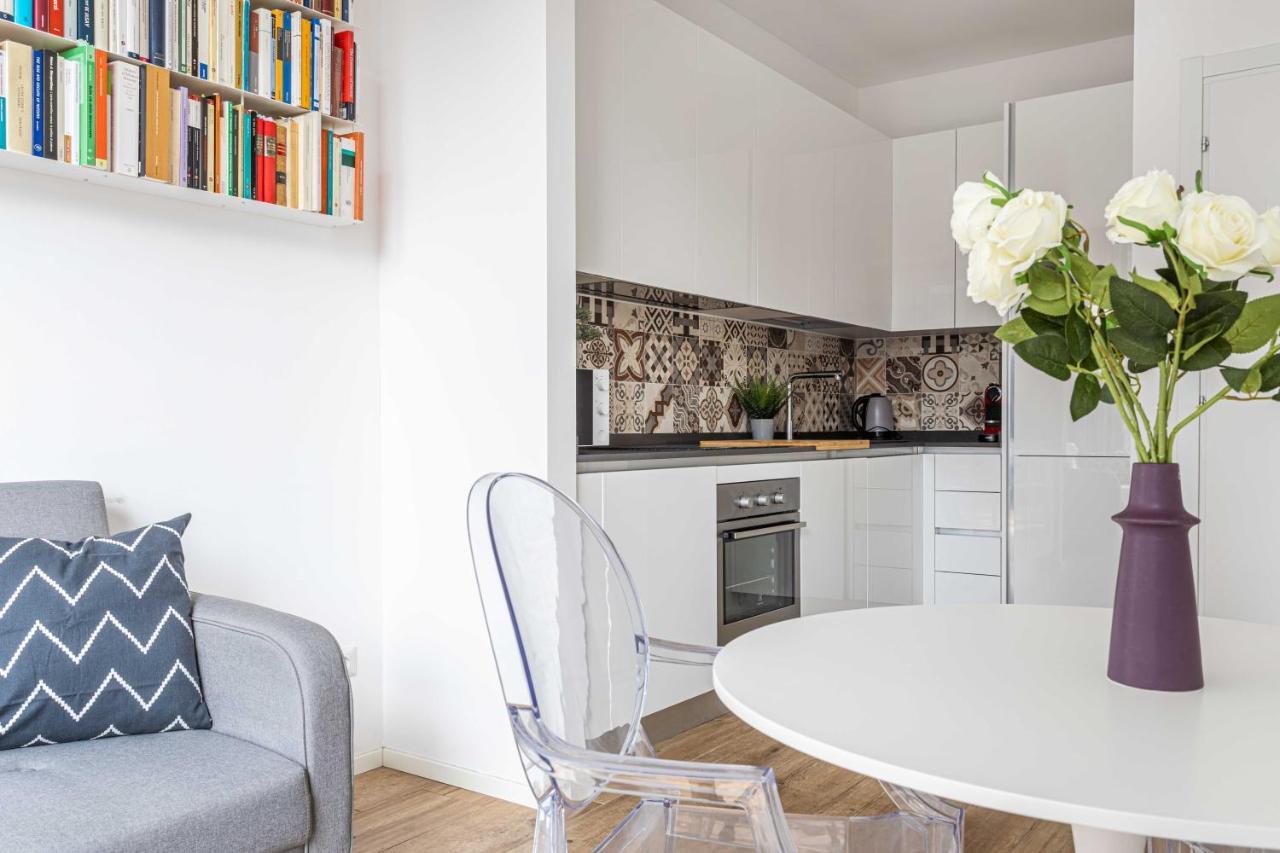 Luxnest I Porta Nuova Milan - Via Pirelli Appartement Buitenkant foto